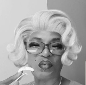 Meet your Posher, Rhonda